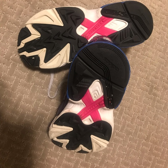 Adidas Falcon - Picture 6 of 8